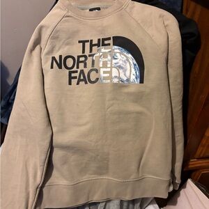 Women’s North Face Sweater Like New